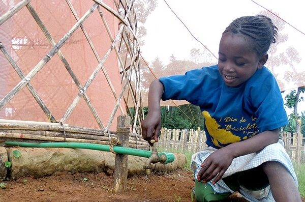 Warka Water: acqua potabile dall'umidità, il progetto in Etiopia